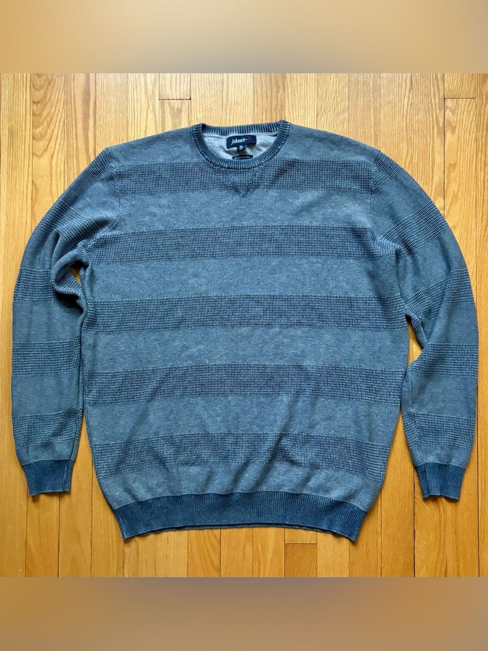 Johnnie-O Men’s Hester Crewneck Chambray Sweater XL Blue Gray Stripes